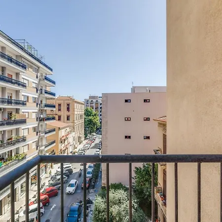 Residenza Dei Poeti - Roomy And Modern Flat Palermo